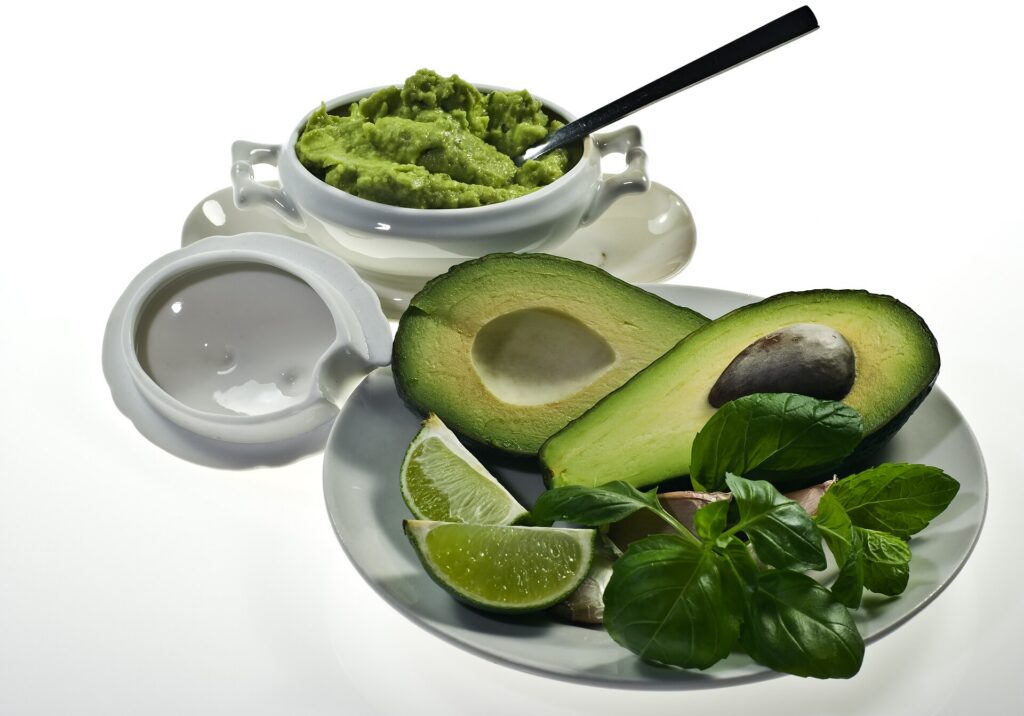 A bowl of fresh guacamole